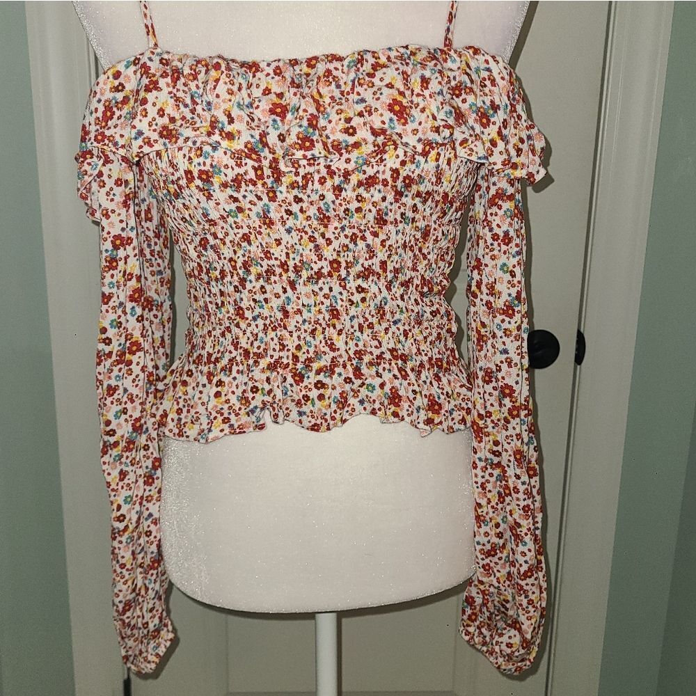 Forever 21 Floral Cold Shoulder Crop Top - Picture 5 of 9